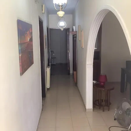Kallipateira Nyaraló *
